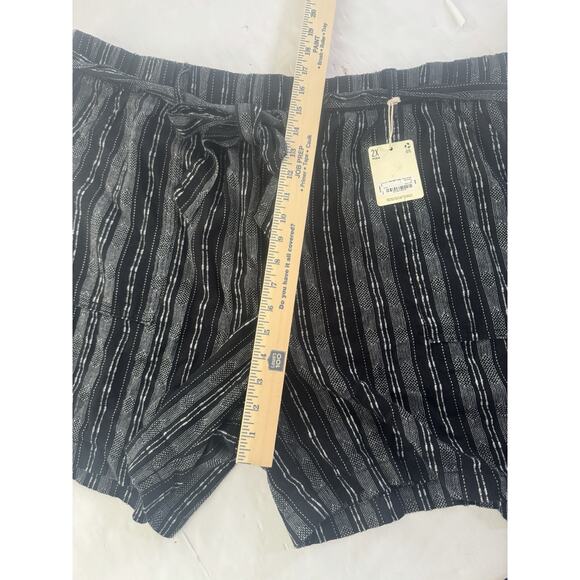 NWT a.n.a. Linen Blend Shorts Women Plus Size 2X High Waist Tie Beach Boho #5758 - Picture 11 of 14